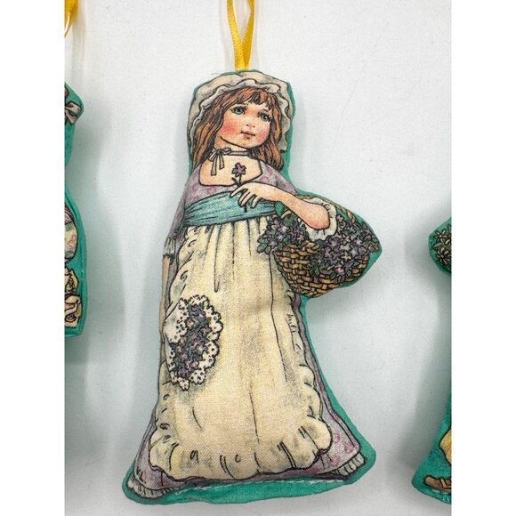 Vintage Fabric Printed Cloth Stuffed Dolls Ephemera Ornaments - Picture 3 of 5